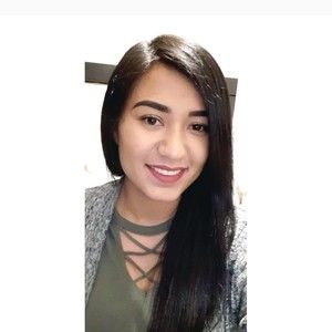 Meet your Posher, Alysia